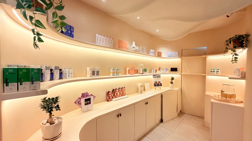 Layers Clinics sterile procedure suite